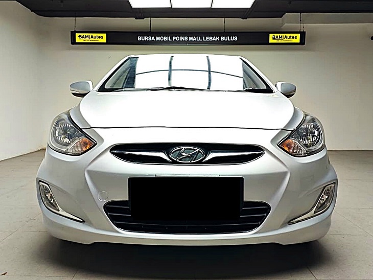 ( TDP 10 juta ) Hyundai Grand Avega 2012 Automatic