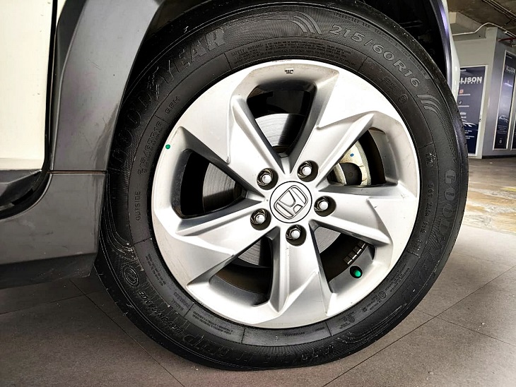 ( Gress Like New ) Honda BRV E Manual 2022 Istimewa M/T
