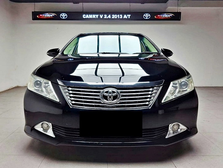Toyota Camry V 2013 at Rawatan Siap Pakai