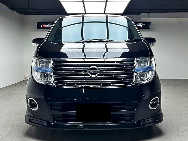 Nissan Elgrand 2.5 HWS 2007 Low KM Rawatan