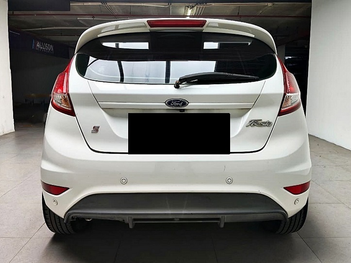( Low KM ) Ford Fiesta S 2013 1.5 AT Pajak Panjang Siap Pakai
