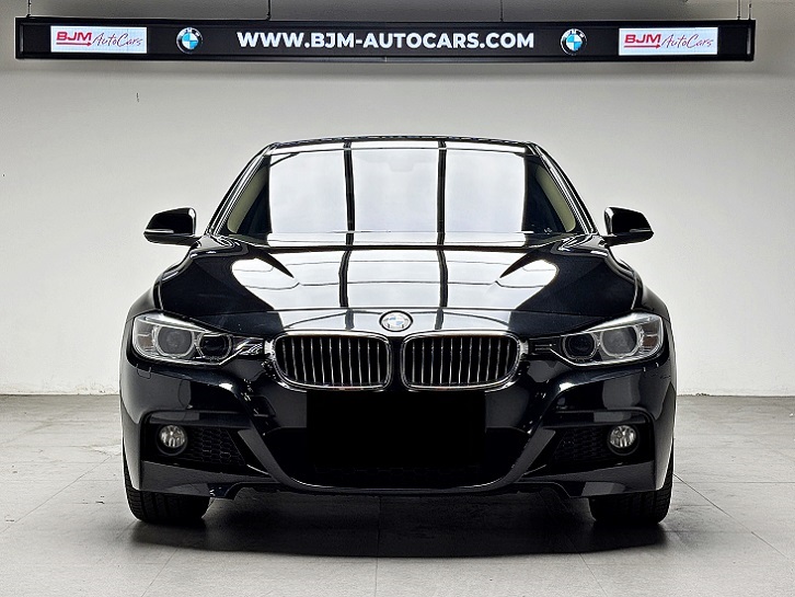 BMW 320i Lux 2013 MSport Model KM Low
