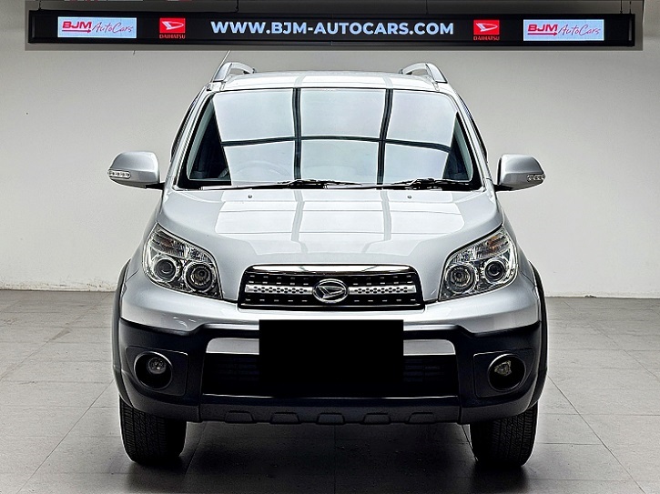 Daihatsu Terios TX Adventure 2011 at KM Low