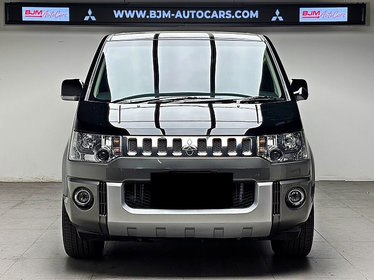 Mitsubishi Delica 2014 Istimewa Full Spec