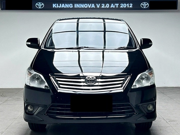Toyota Grand Innova V AT 2012 Rawatan