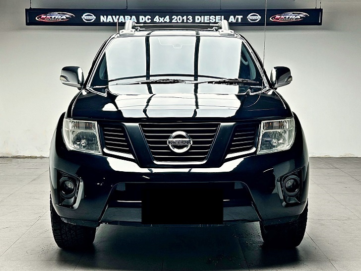 Nissan Navara 2.5 DC 2013 Matic Istimewa Rawatan