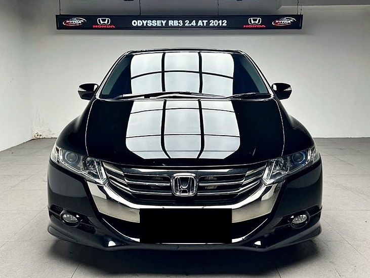 Honda Odyssey Prestige 2012 at Low KM Istimewa