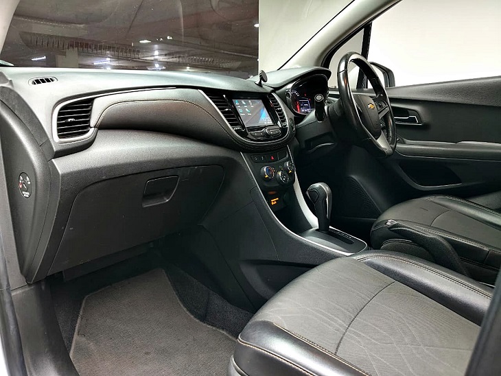 ( Tangan 1 ) Chevrolet Trax 2019 Premiere Good Condition