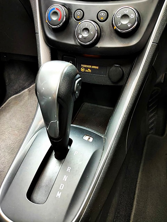 ( Tangan 1 ) Chevrolet Trax 2019 Premiere Good Condition