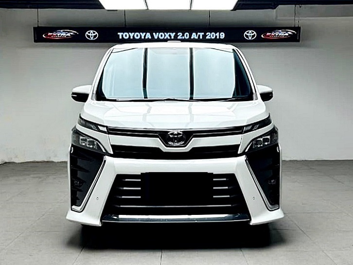 Toyota Voxy 2019 Istimewa