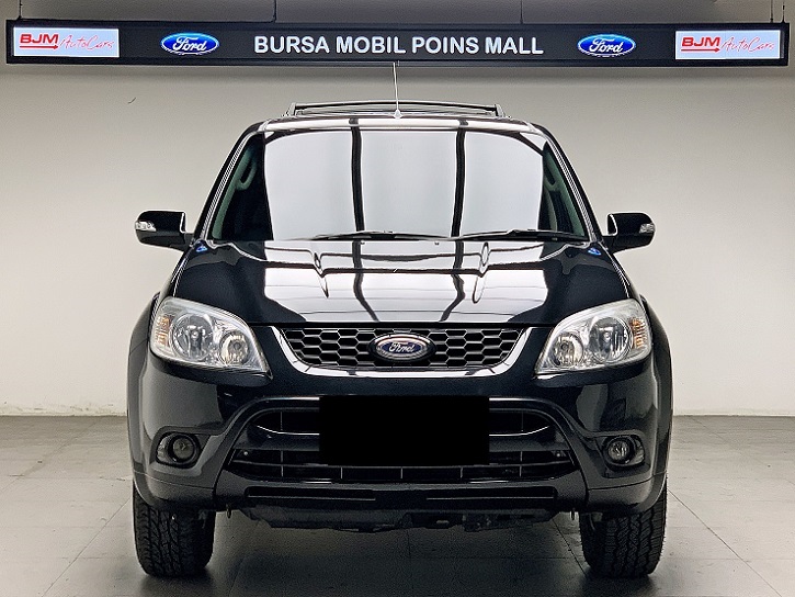 [ TDP 10juta ] Ford Escape XLT Sunroof 2012