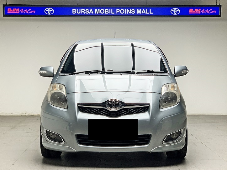 Toyota Yaris E 2010 Matic Istimewa KM Low Rawatan