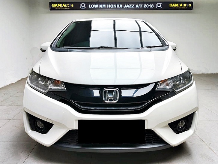 Honda Jazz S 2018 KM.40rb Full Record