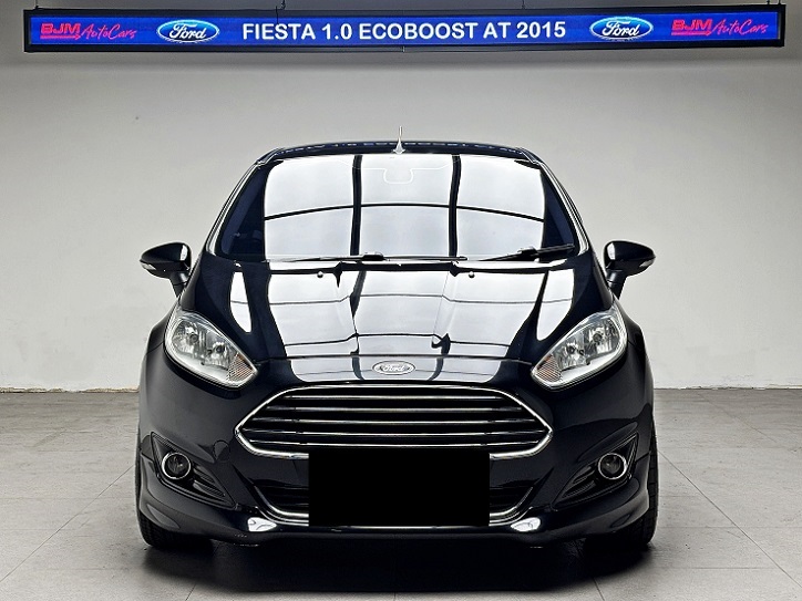 Ford Fiesta 1.0 Ecoboost 2015 AT Tangan 1 KM Low